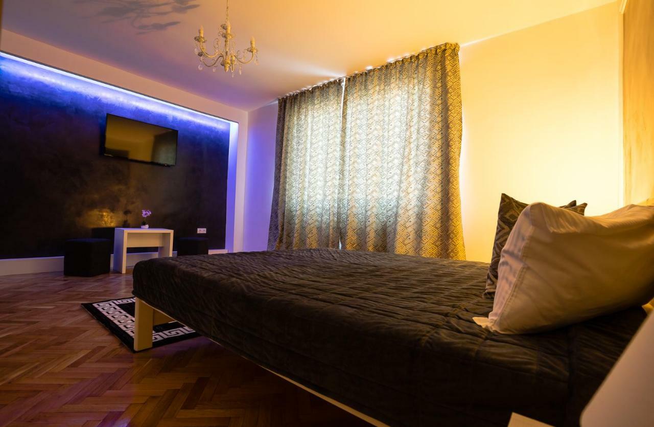 White Spacious Apartment Sibiu Luaran gambar