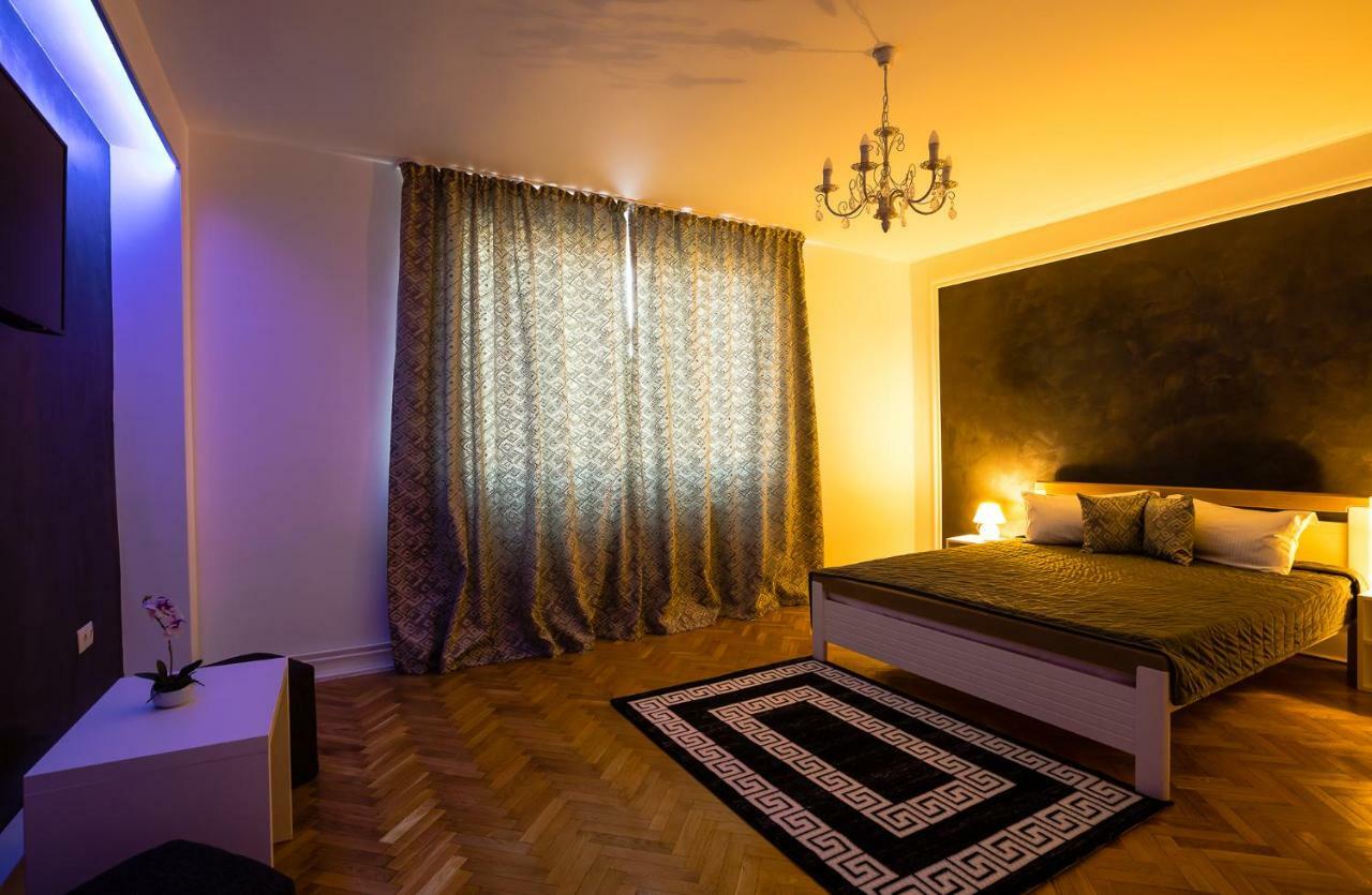 White Spacious Apartment Sibiu Luaran gambar